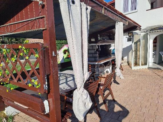 Ferienhaus With Pool - Keep Calm *